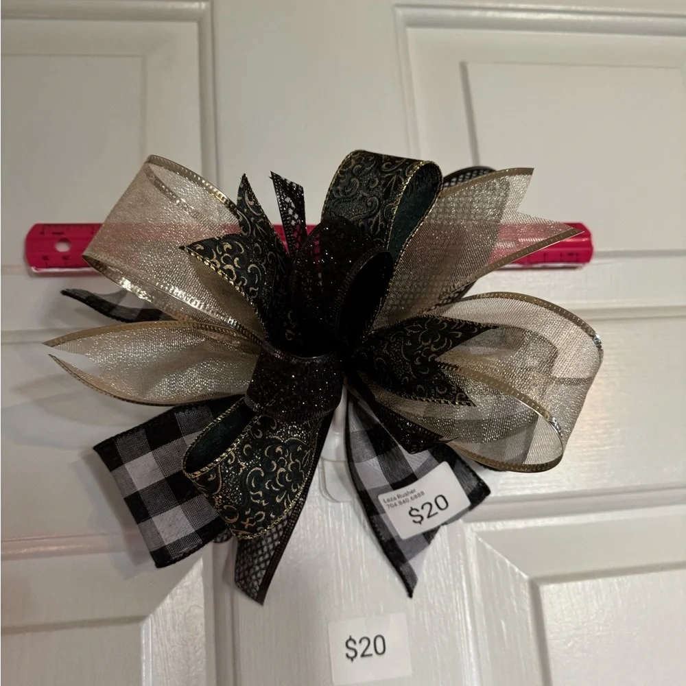 Festive Holiday Wreath with Red and White Accents